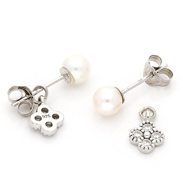 シルバーピアス