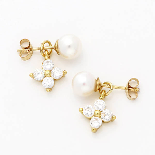 ゴールドフィルドピアス