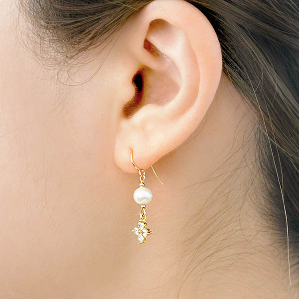 ゴールドフィルドピアス