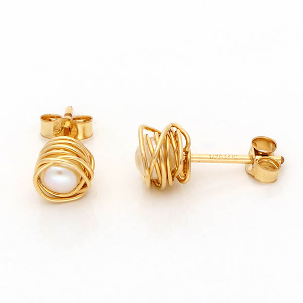 ゴールドフィルドピアス