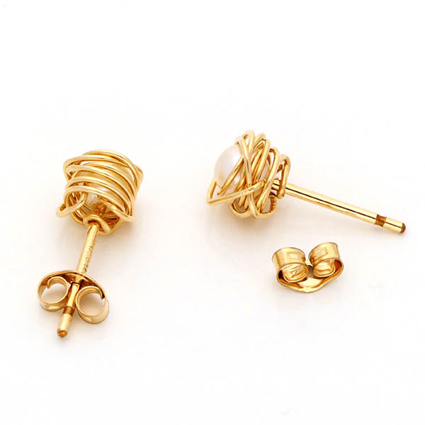 ゴールドフィルドピアス