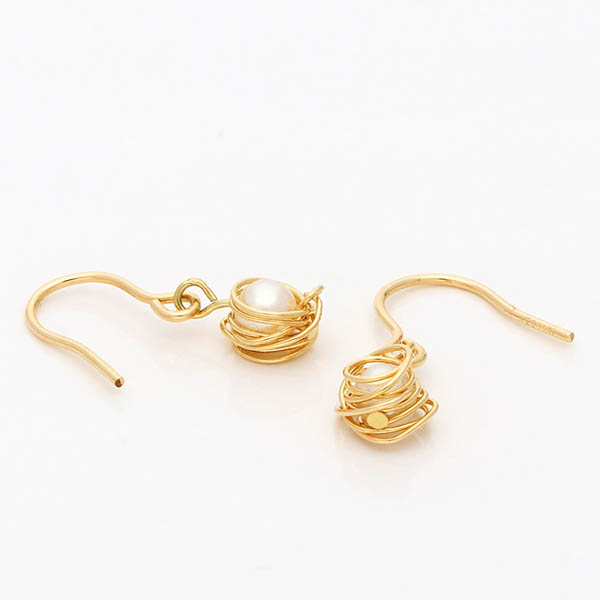 ゴールドフィルドピアス