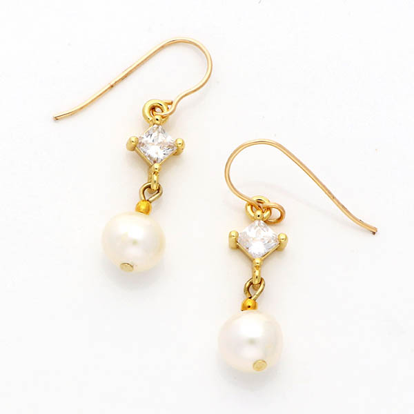 ゴールドフィルドピアス