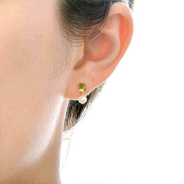 ゴールドフィルドピアス