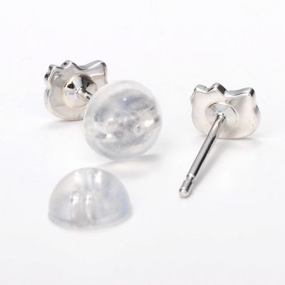 プラチナピアス