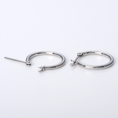 プラチナピアス