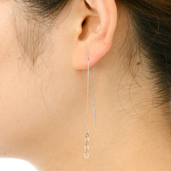 プラチナピアス