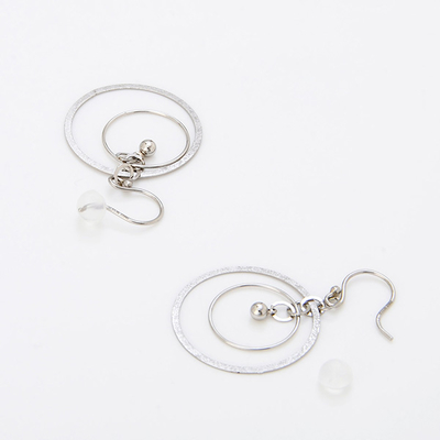 プラチナピアス