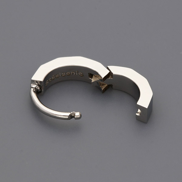 ステンレスペアピアス