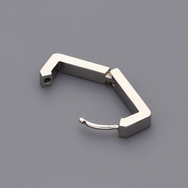 ステンレスペアピアス