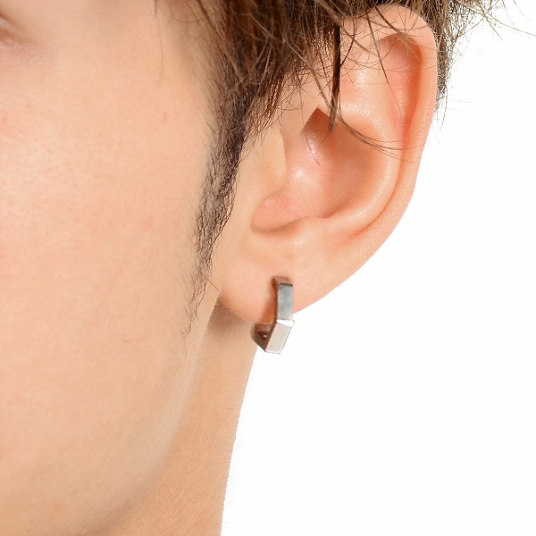 ステンレスピアス