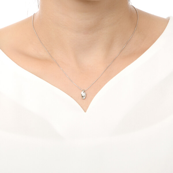 プラチナネックレス