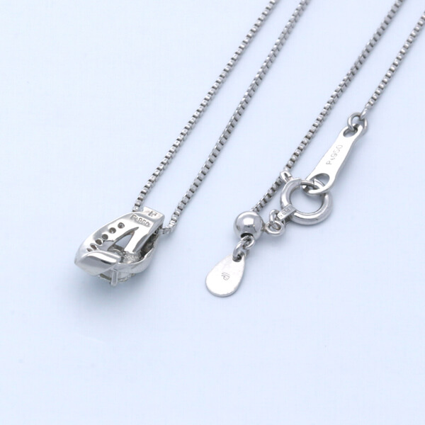 プラチナネックレス