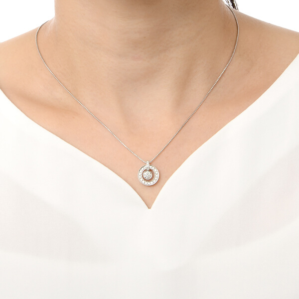 プラチナネックレス