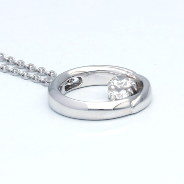 プラチナネックレス