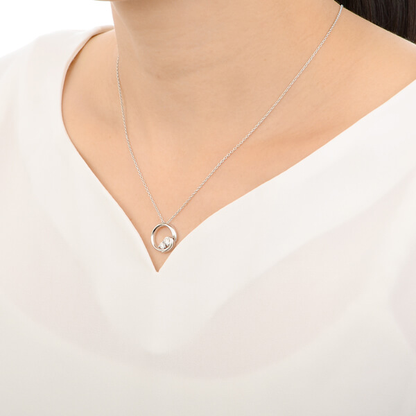 プラチナネックレス