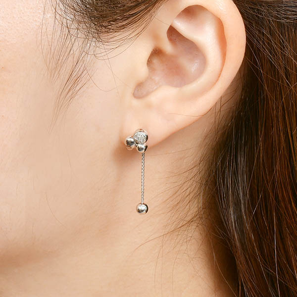 プラチナピアス