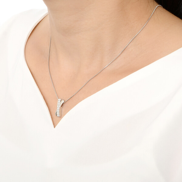 プラチナネックレス