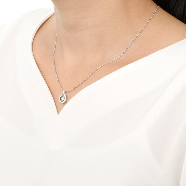 プラチナネックレス