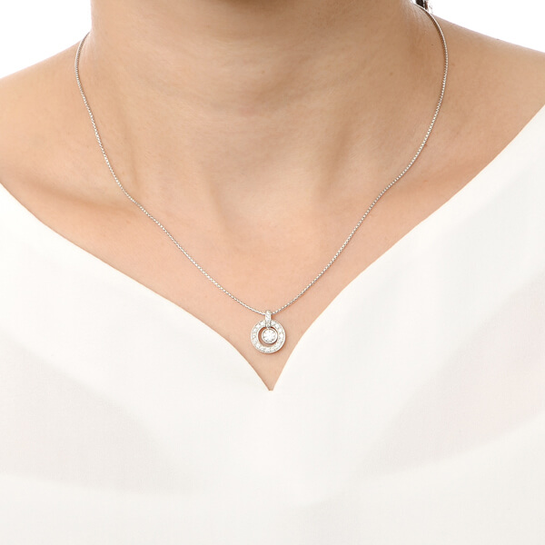 プラチナネックレス