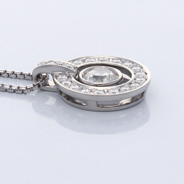 プラチナネックレス