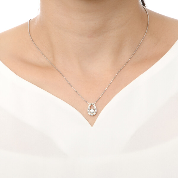 プラチナネックレス