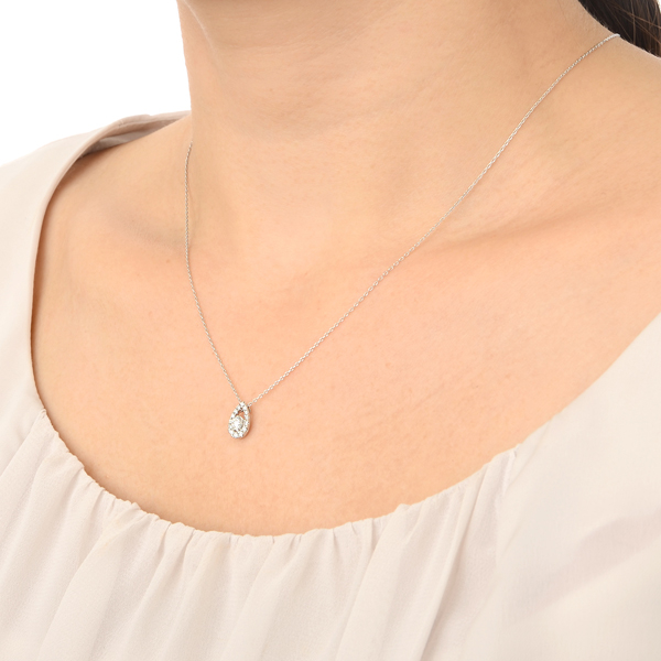 プラチナネックレス