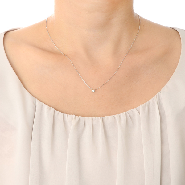 プラチナネックレス