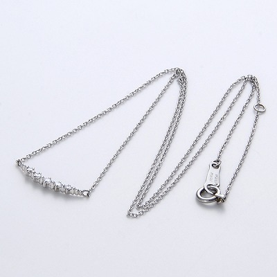 プラチナネックレス