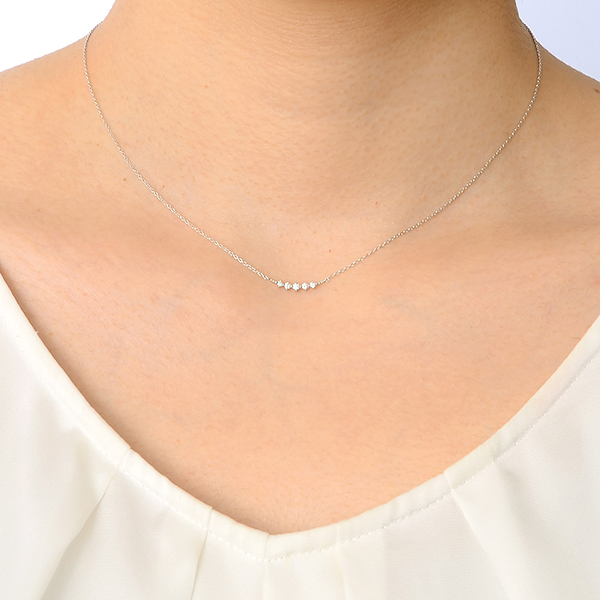 プラチナネックレス