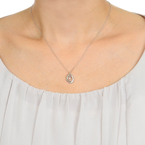 プラチナネックレス