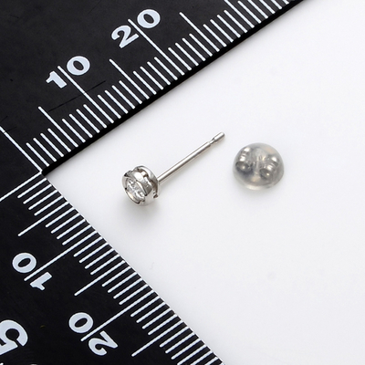 プラチナピアス