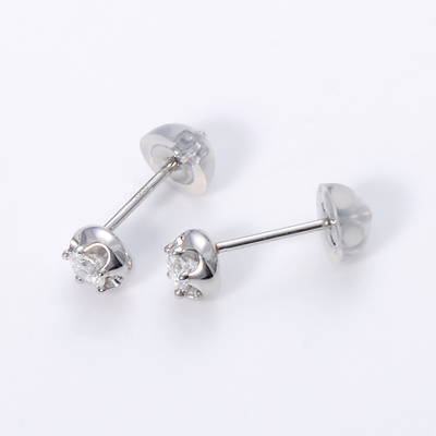 プラチナピアス