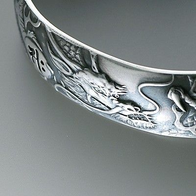 シルバーバングル