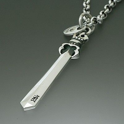 シルバーネックレス