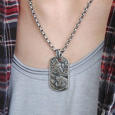 シルバーネックレス