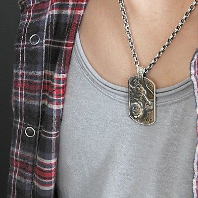 シルバーネックレス