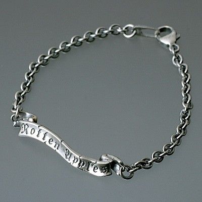 シルバーブレスレット