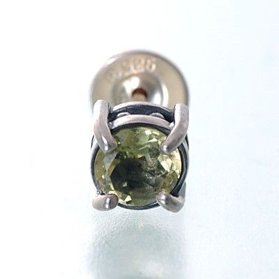 シルバースタッドピアス(片耳用)