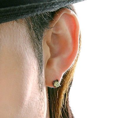 シルバースタッドピアス(片耳用)
