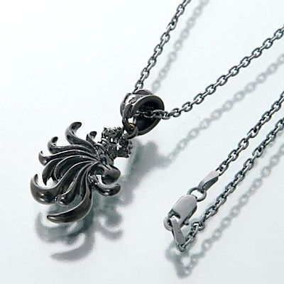 シルバーネックレス