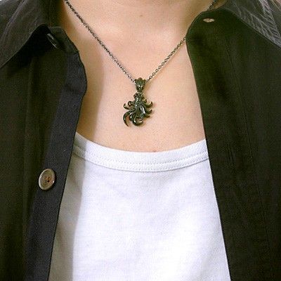 シルバーネックレス