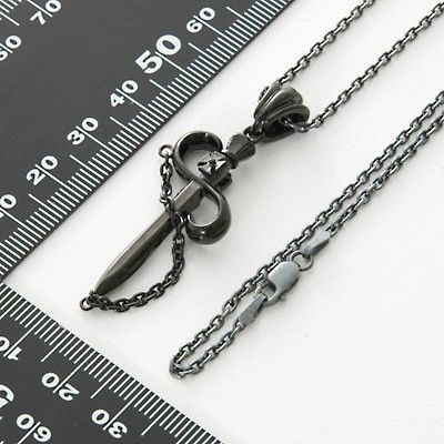 シルバーネックレス