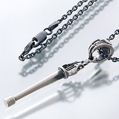 シルバーネックレス