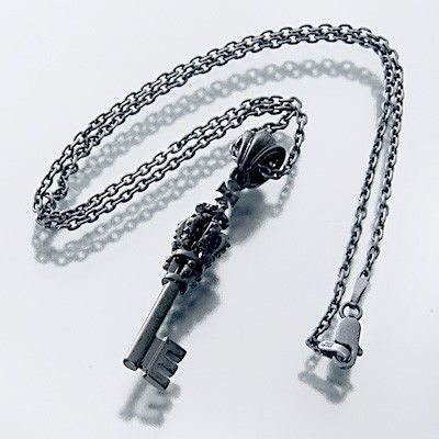 シルバーネックレス