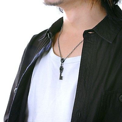 シルバーネックレス