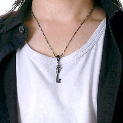 シルバーネックレス