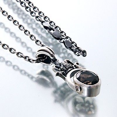 シルバーネックレス