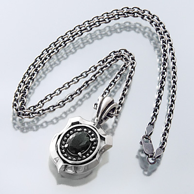 シルバーネックレス