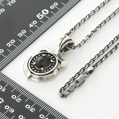 シルバーネックレス